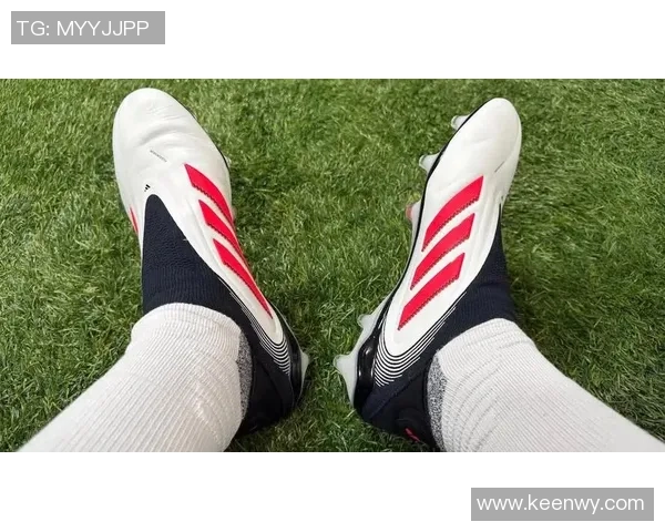 高颜值足球球星推荐鞋款一览 让你也能穿上同款装备展现风采